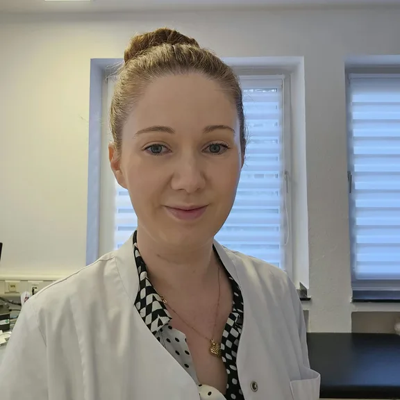 Doctor-medic Simona Vasilescu
